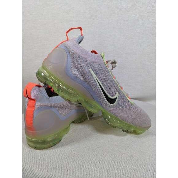 Nike Air VaporMax 2021 Flyknit Light Bone Lime Ice Women's 6.5 - Picture 2 of 9